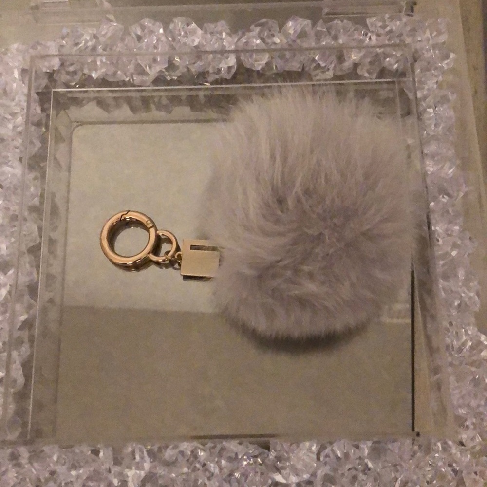Love token fox fur key chain